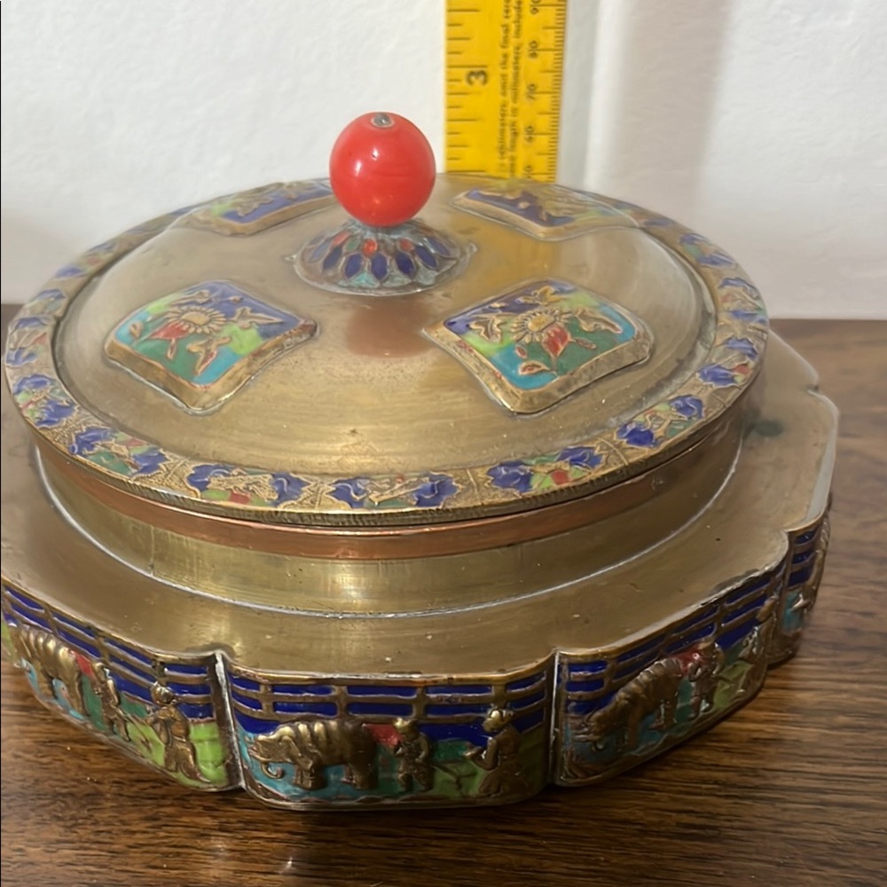 Antique Chinese Tea Caddy Box Repousse Brass Enamel Relief - Picture 5 of 16